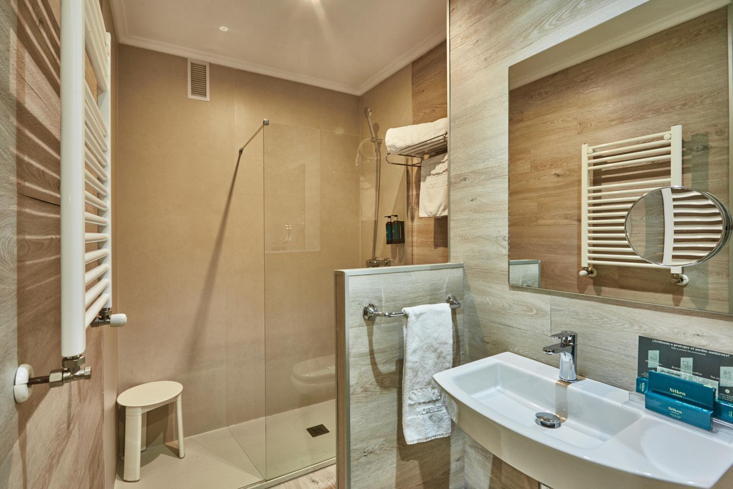 Basic Double Room